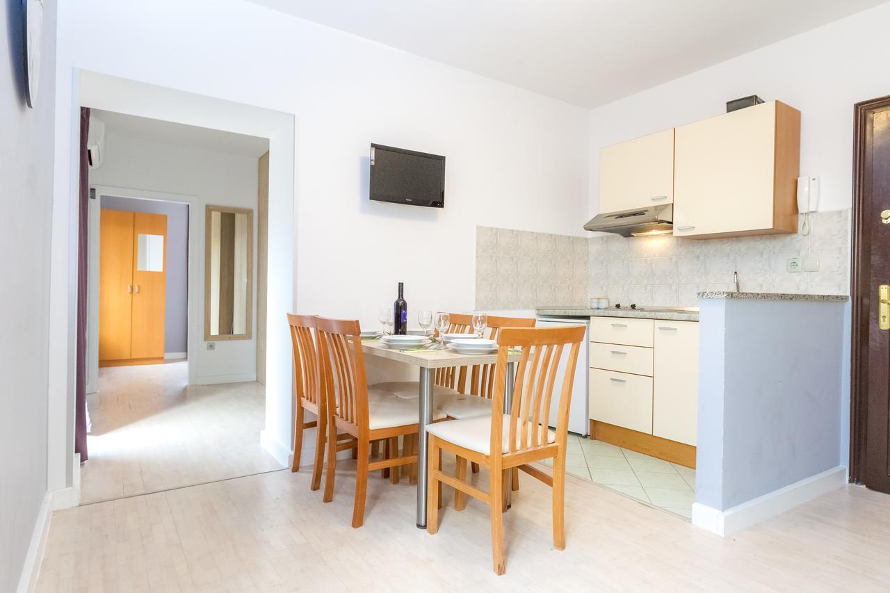 Apartments In City Center Ventus Novalja Extérieur photo