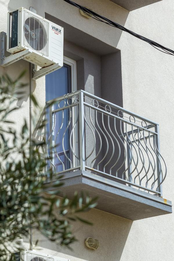 Apartments In City Center Ventus Novalja Extérieur photo