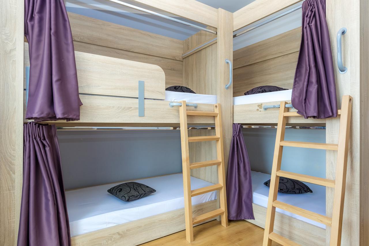 Apartments In City Center Ventus Novalja Extérieur photo