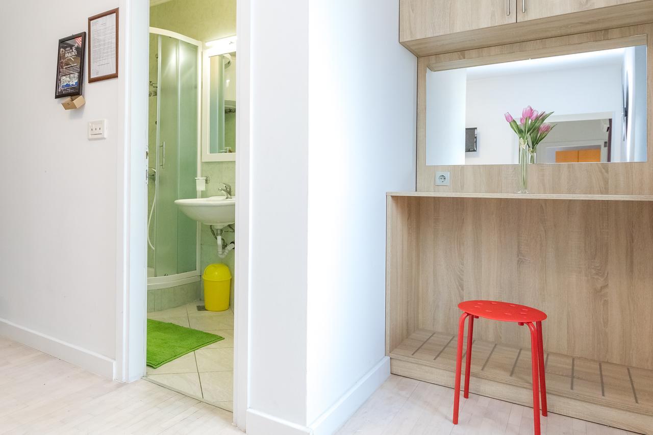 Apartments In City Center Ventus Novalja Extérieur photo